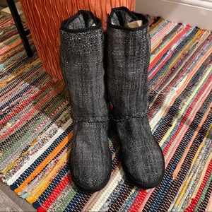 Uggs with Cross Lace Back